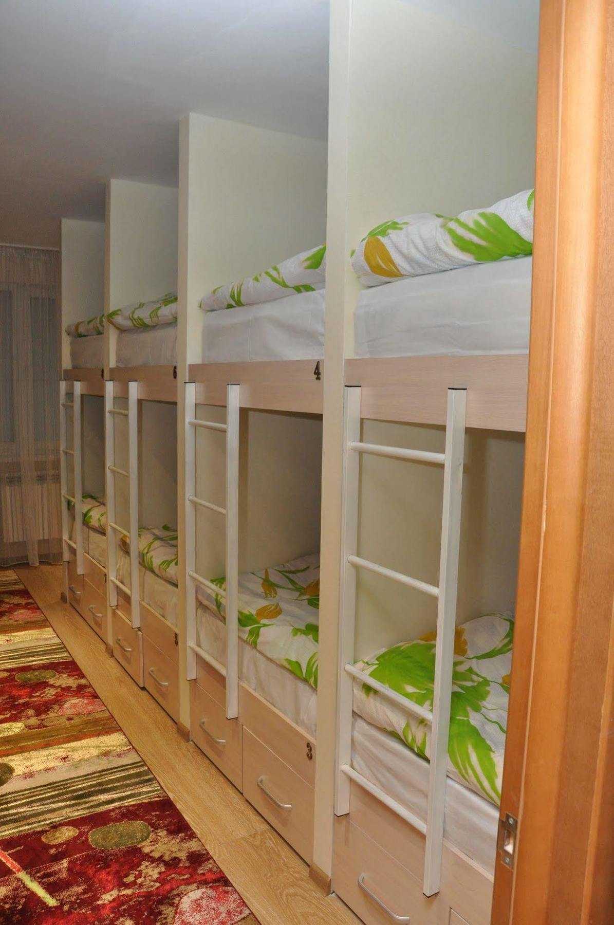 Art Hostel Almaty Ngoại thất bức ảnh