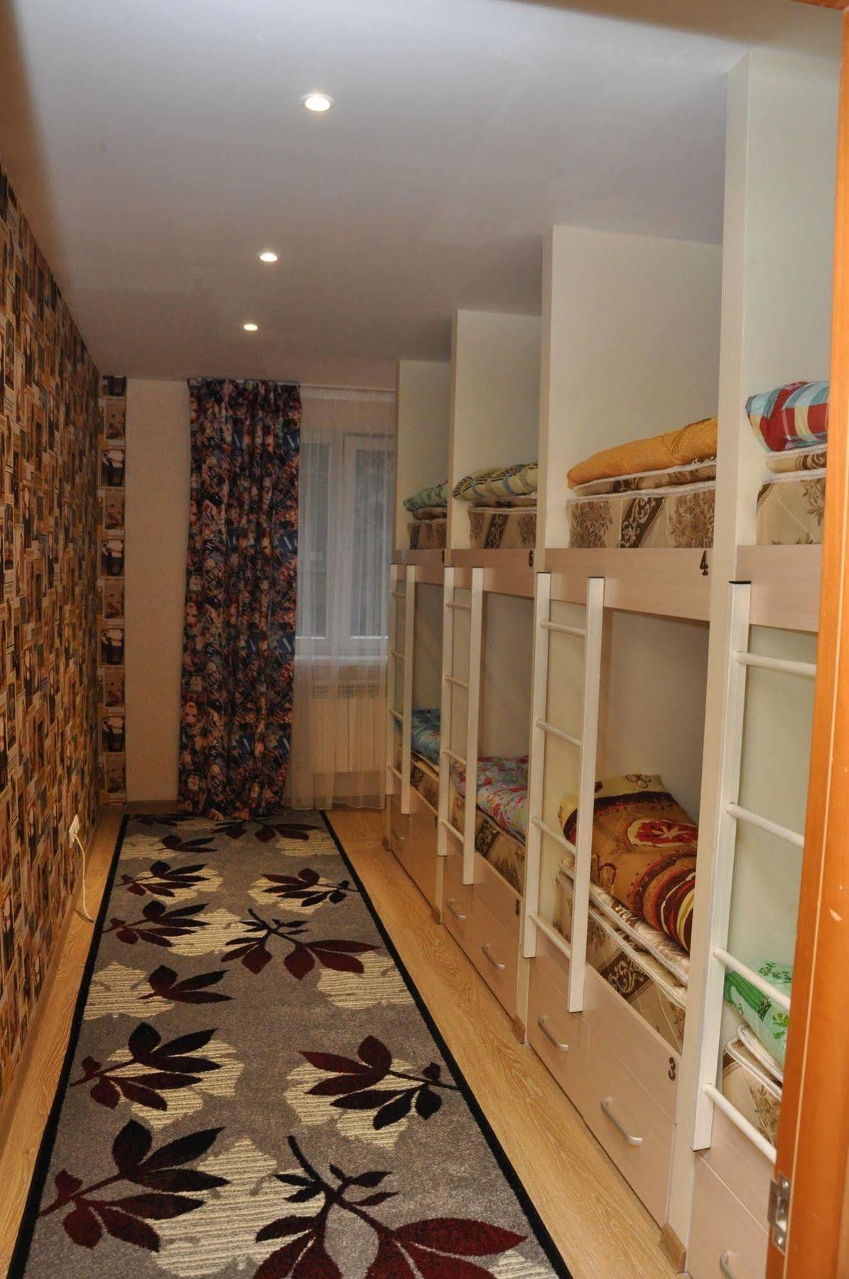 Art Hostel Almaty Ngoại thất bức ảnh
